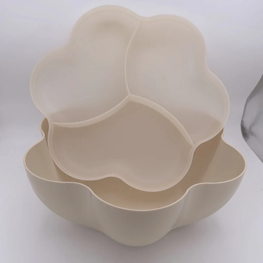 Tupperware Vintage large flower shape chips chips & dip salad Cream Red Bowl set